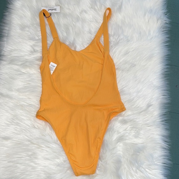 Vitamin A Leah One Piece Sz S - Picture 5 of 9